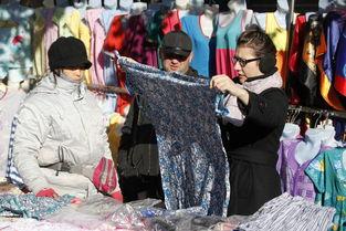 俄罗斯大妈爆料新闻事件,揭秘新闻背后的惊人真相 第2张 俄罗斯大妈爆料新闻事件,揭秘新闻背后的惊人真相 第2张